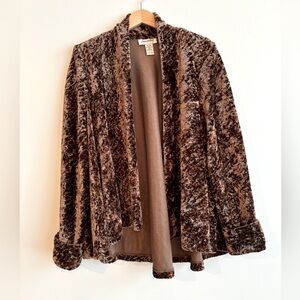 Connected vintage bed jacket style